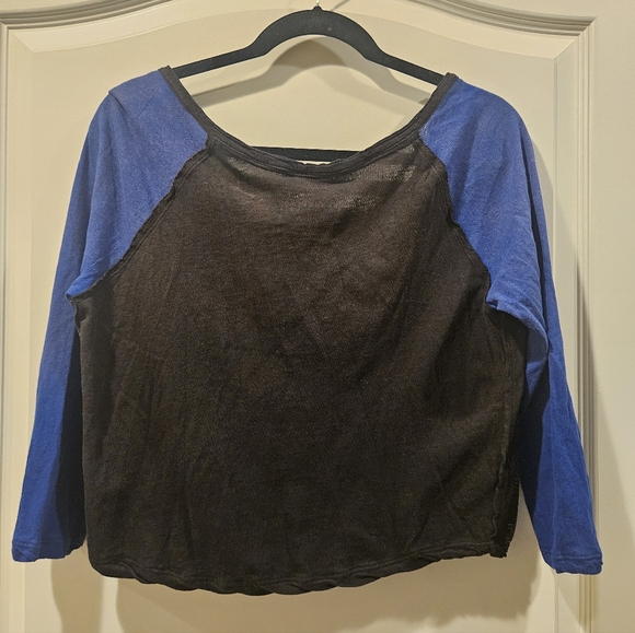 We The Free Long Sleeve Raglan Sleeve Crop Top Blue Black Womens Medium - Picture 5 of 12